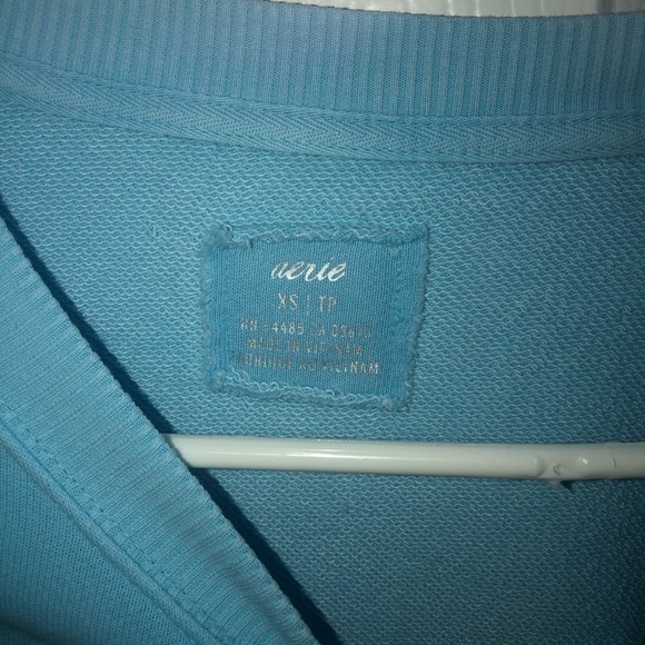 Brand new aerie crewneck - Picture 3 of 4